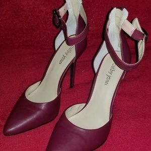 Cathy Jean burgundy heels